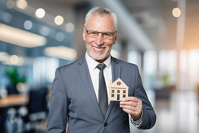 Nachfolgeregelung: Steuerliche Konsequenzen der Immobilienübertragung